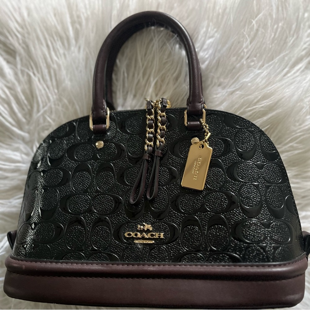 Coach Small Purse EUC **AUTHENTIC**